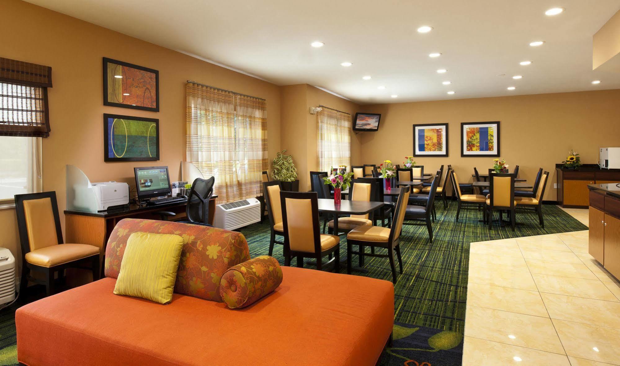 Fairfield Inn And Suites St Petersburg Clearwater Pinellas Park Luaran gambar